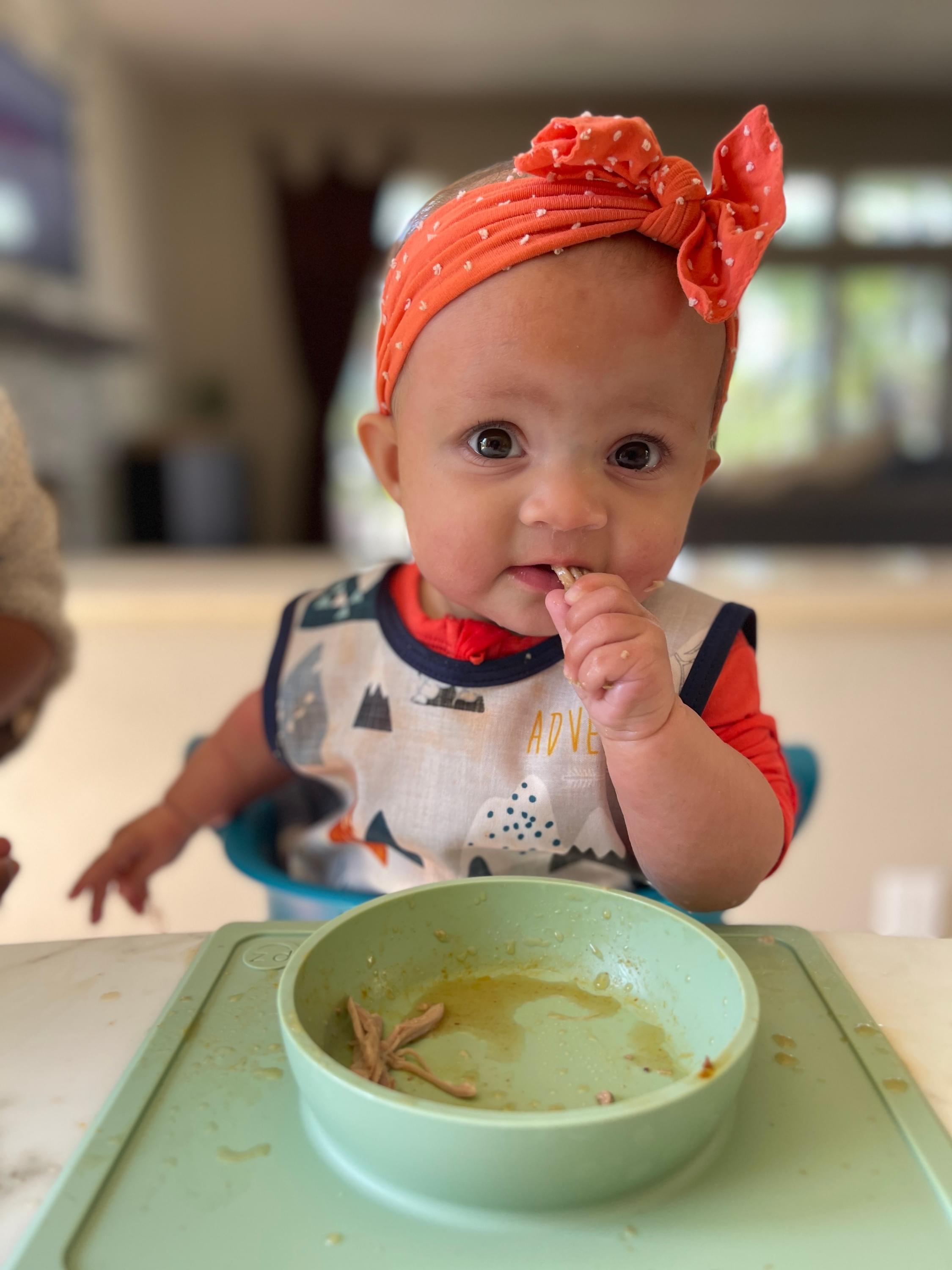 8 Month Old Baby Self Feeding  Baby led weaning first foods, Baby